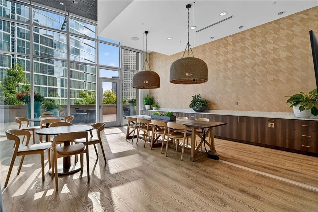 1080 Peachtree Street Ne - Photo 39