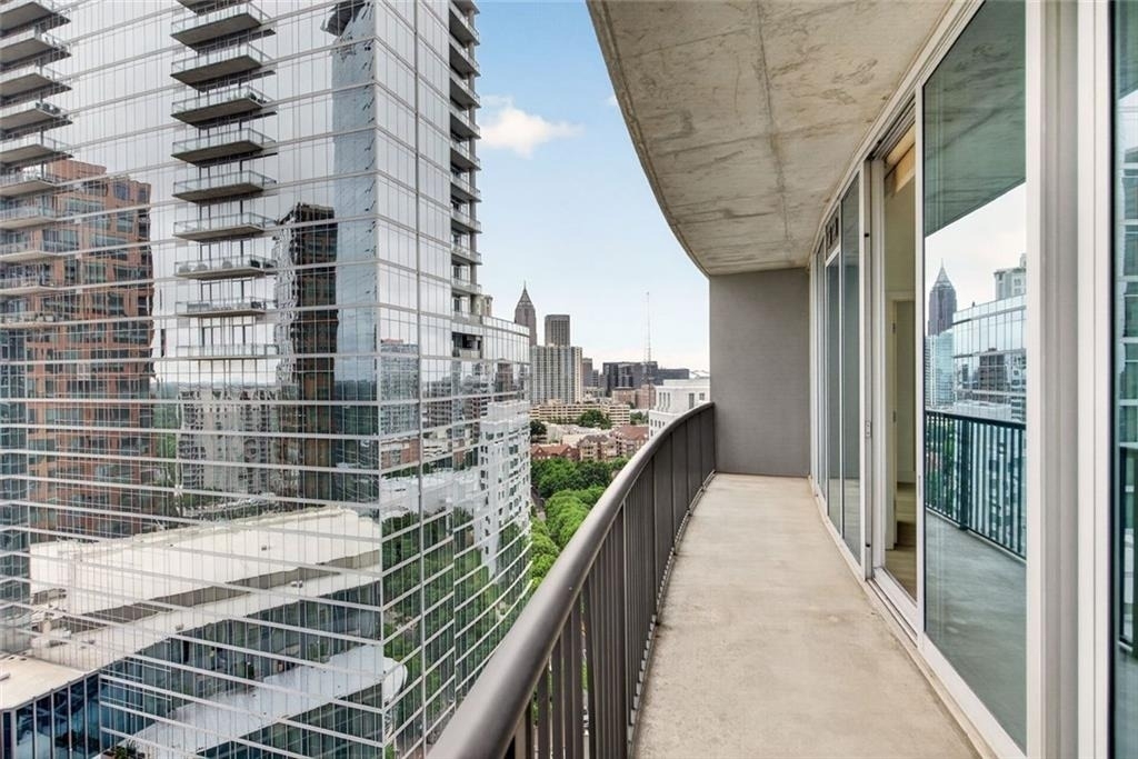 1080 Peachtree Street Ne - Photo 12