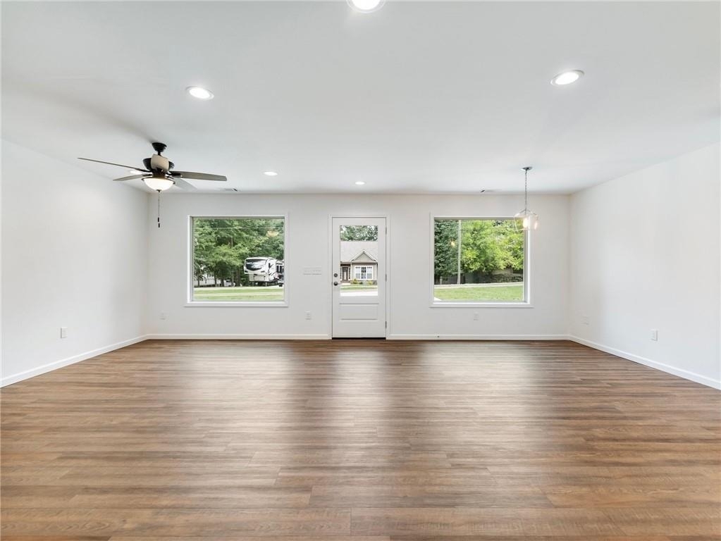8083 Beachwood Drive - Photo 2
