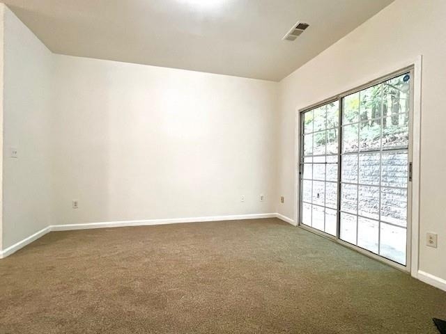 895 Redwood Drive - Photo 4