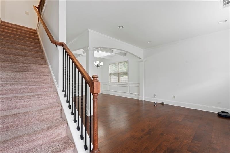 2080 Redbarn Court - Photo 5
