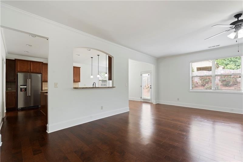 2080 Redbarn Court - Photo 7