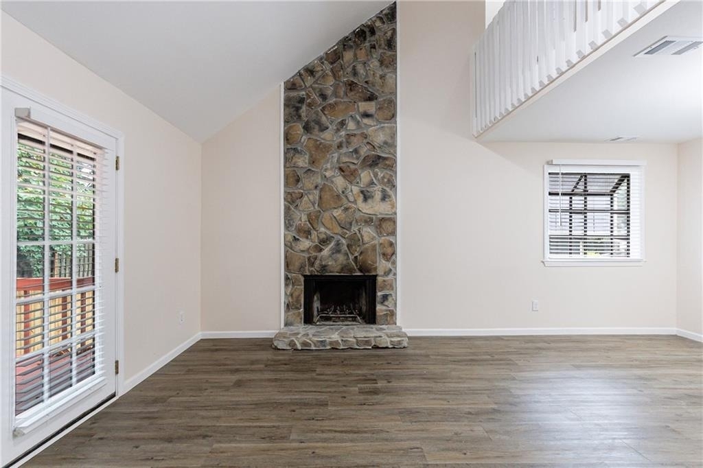 1248 Falling Water Drive Se - Photo 11