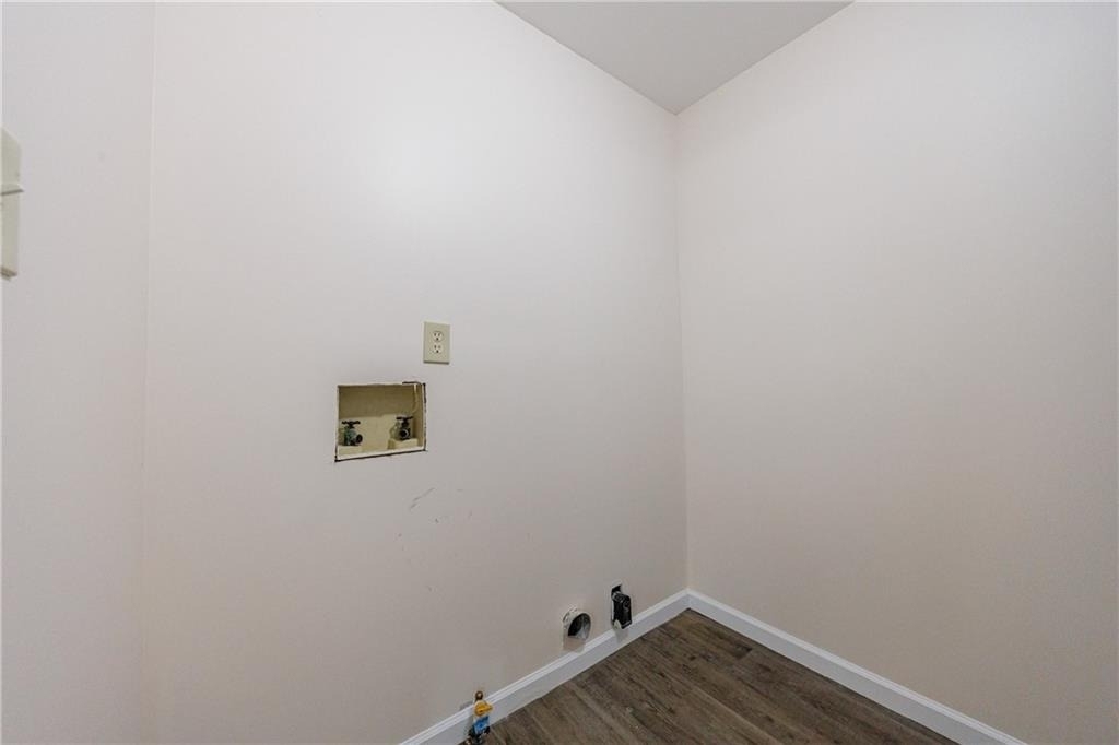 1248 Falling Water Drive Se - Photo 29
