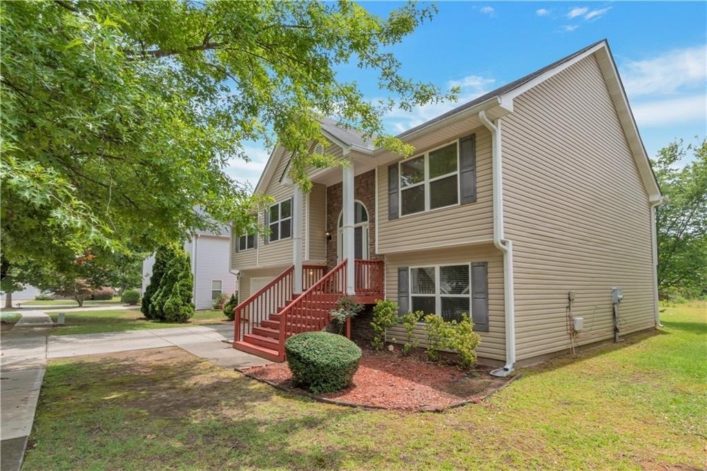 3168 Meadow Point Drive - Photo 2