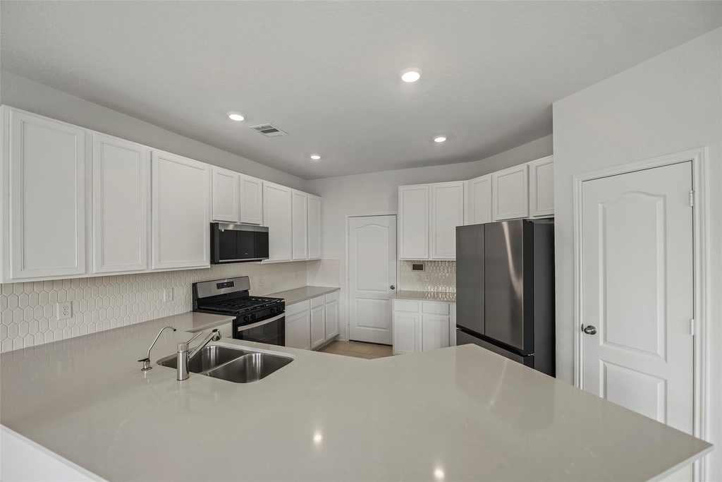 21111 Salton Sea Lane - Photo 6