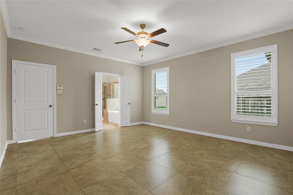 8903 Lost Castle Way - Photo 11
