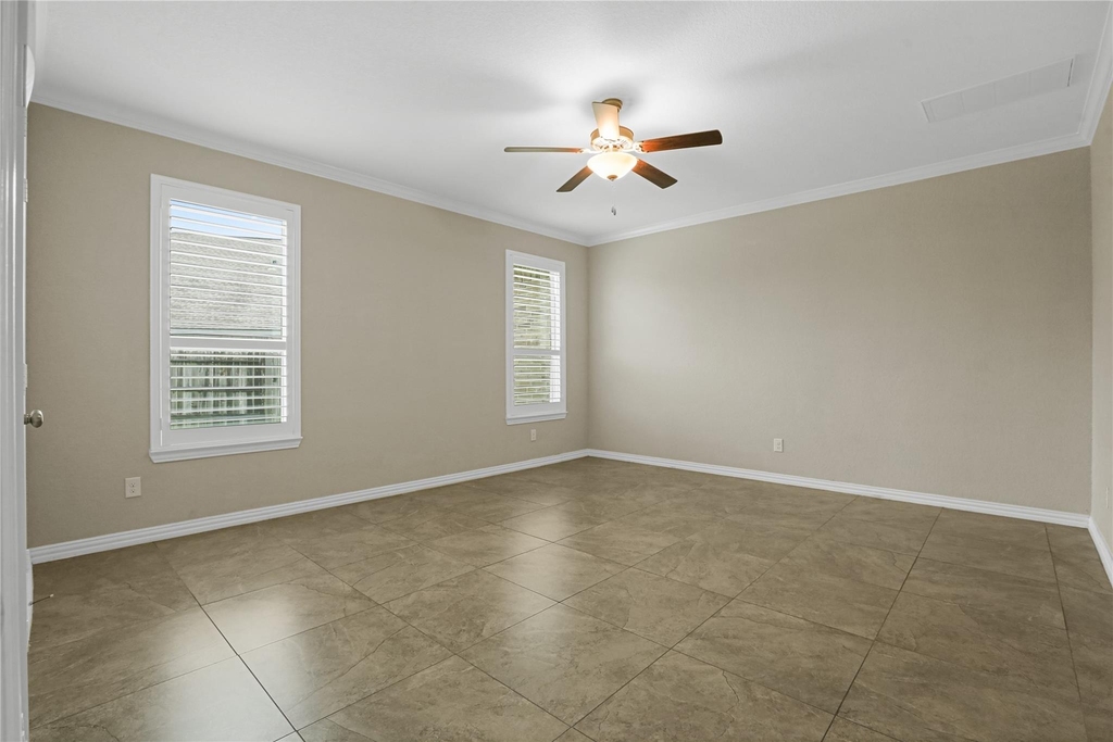 8903 Lost Castle Way - Photo 12