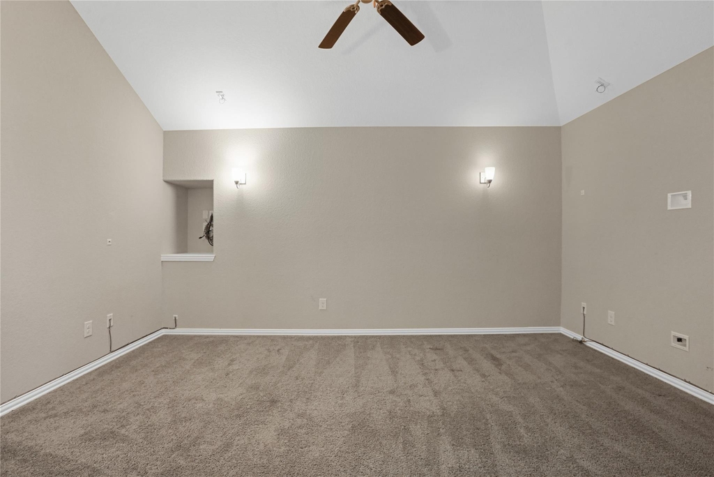 8903 Lost Castle Way - Photo 30