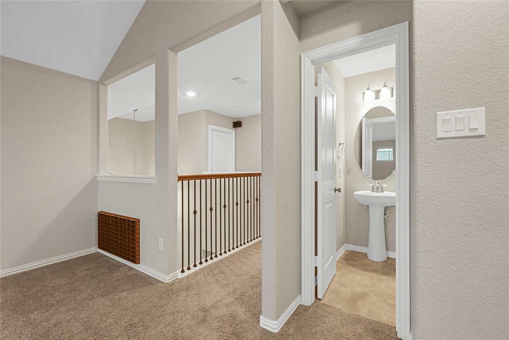 8903 Lost Castle Way - Photo 27