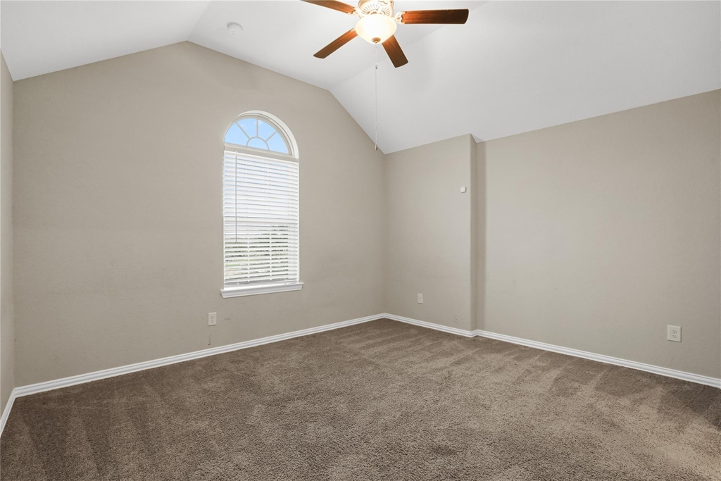 8903 Lost Castle Way - Photo 20