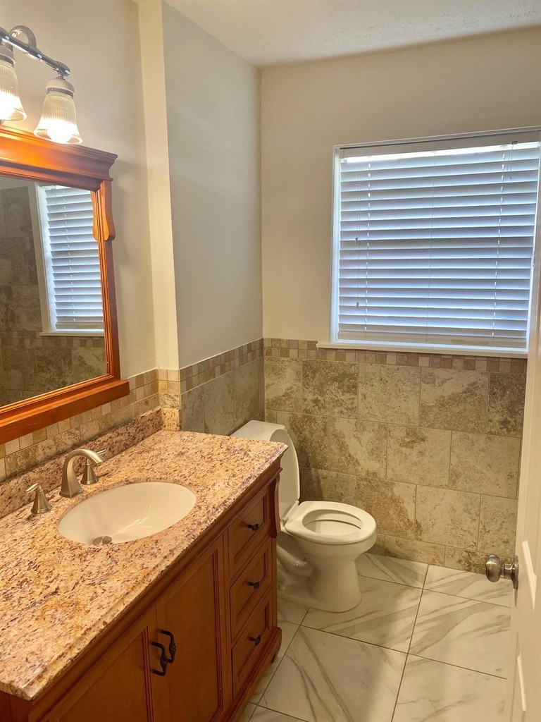 512 Wilmington Drive - Photo 13