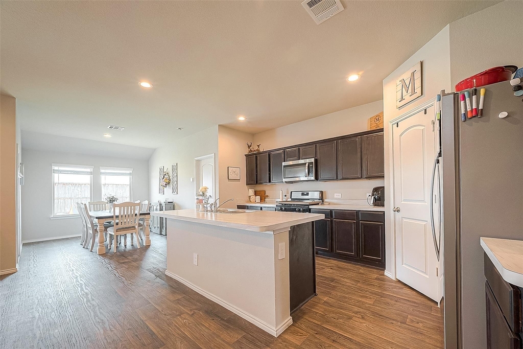 21501 Rustic Elm Dr - Photo 4