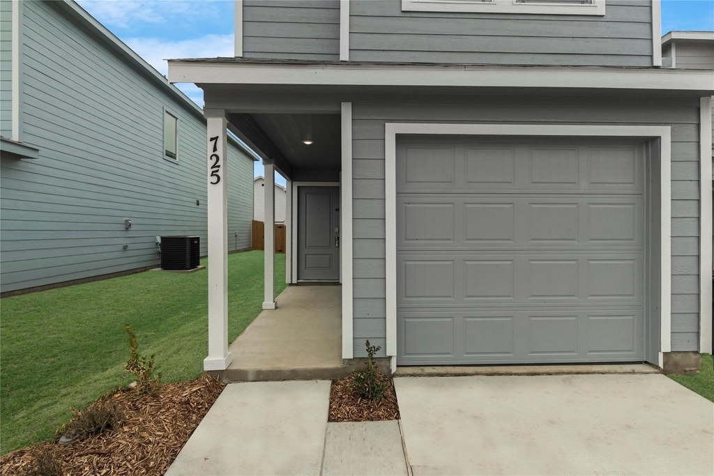 725 Wagtail Drive - Photo 2
