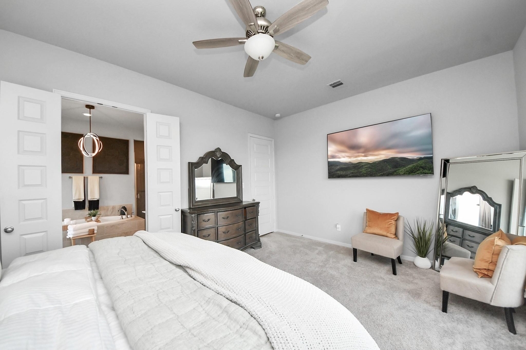 1711 Rustling Creek Drive - Photo 16