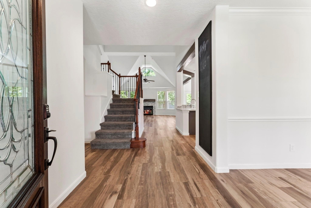 2 Granite Path Place - Photo 3