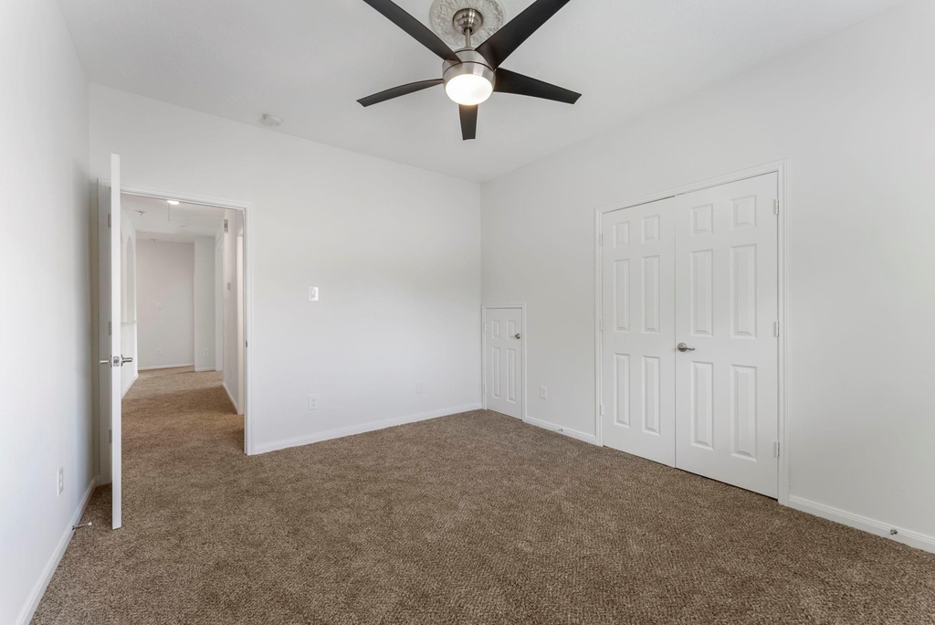 2 Granite Path Place - Photo 22