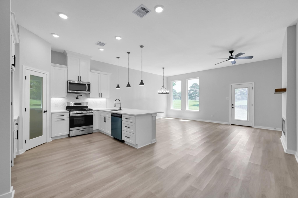 14833 Spica Court - Photo 27