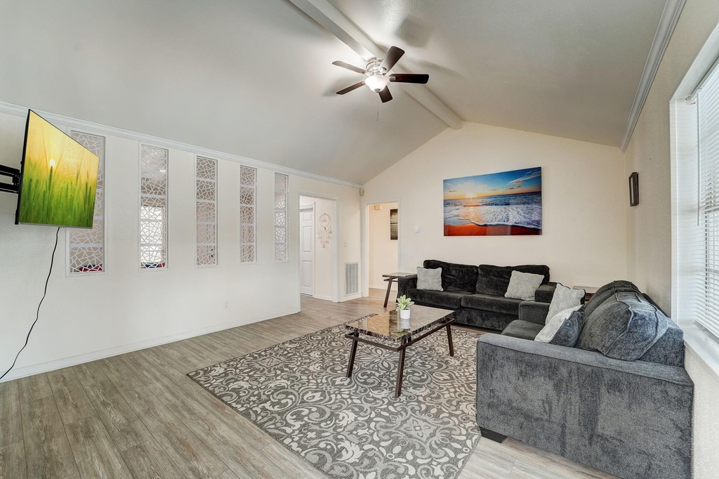 8851 Alcott - Photo 7