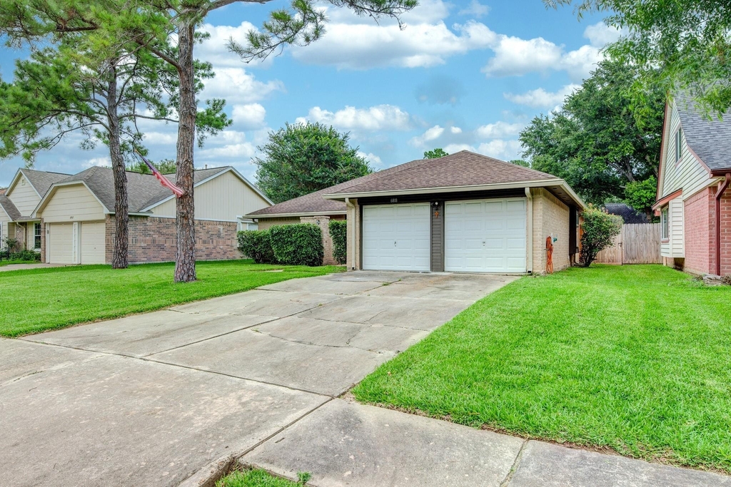 6818 Brockington Drive - Photo 1