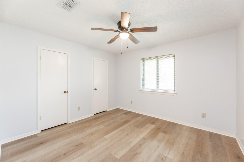 6818 Brockington Drive - Photo 26