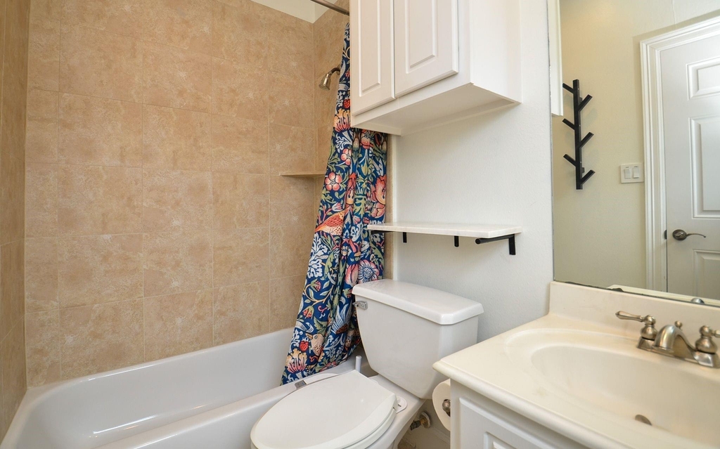 4609 Floyd Street - Photo 19