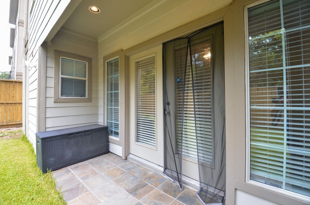 4609 Floyd Street - Photo 28
