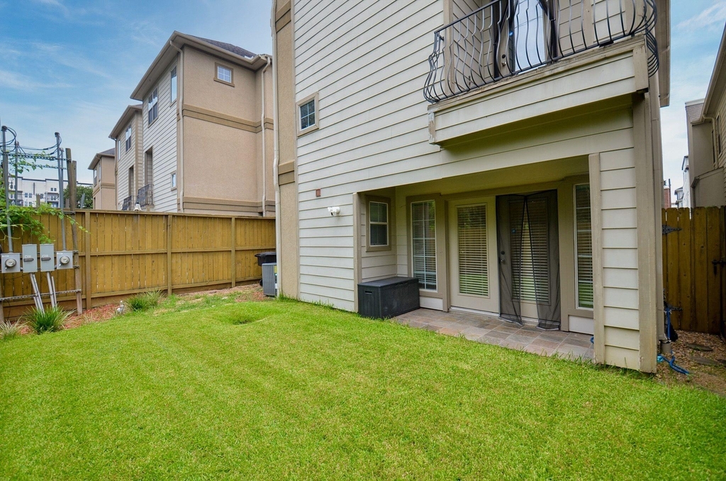 4609 Floyd Street - Photo 27