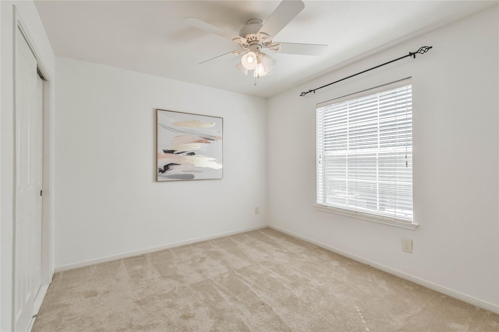 2 Willow Point Place - Photo 27