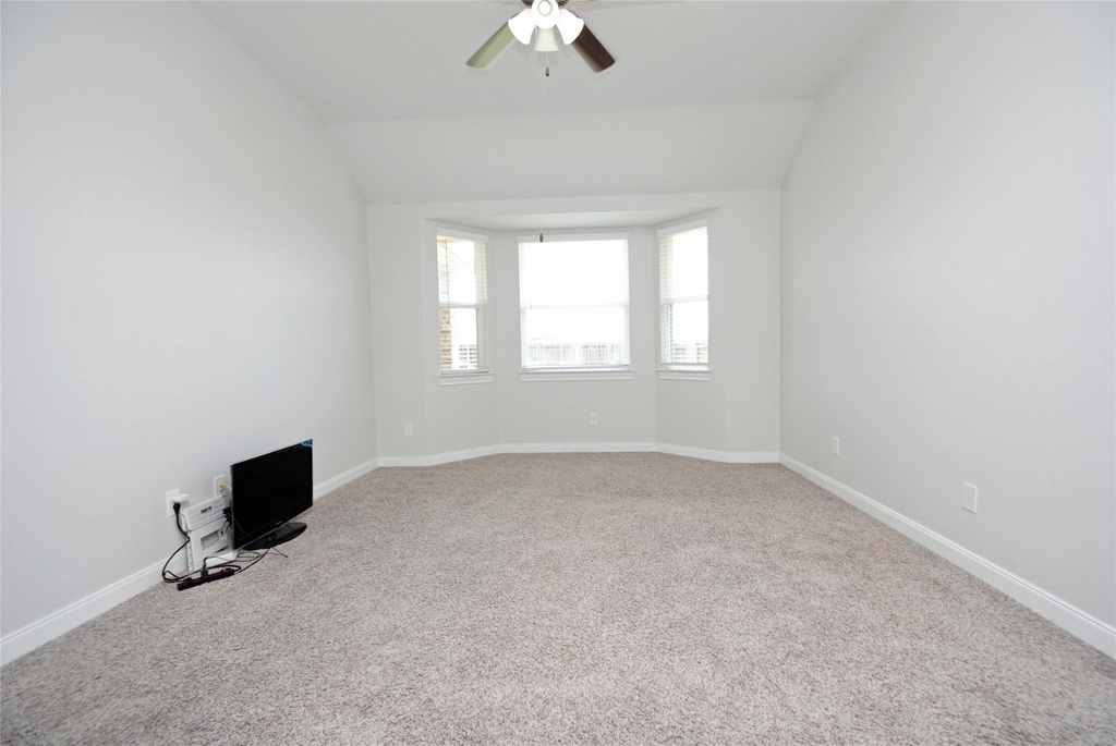 8834 Arch Rock Drive - Photo 17