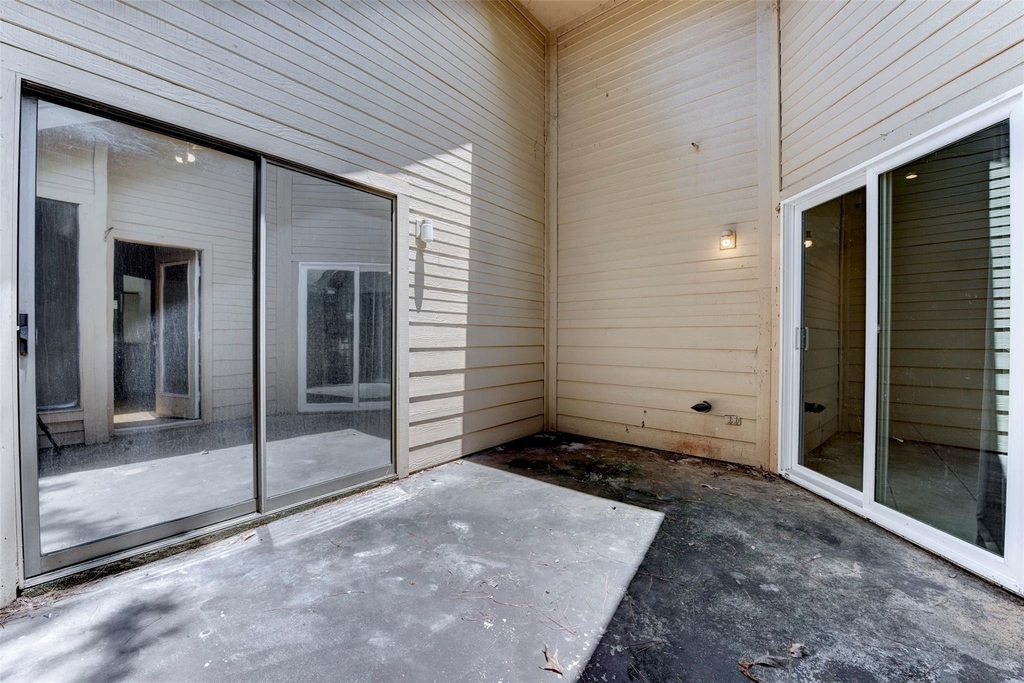 1906 Woodhue Drive - Photo 19