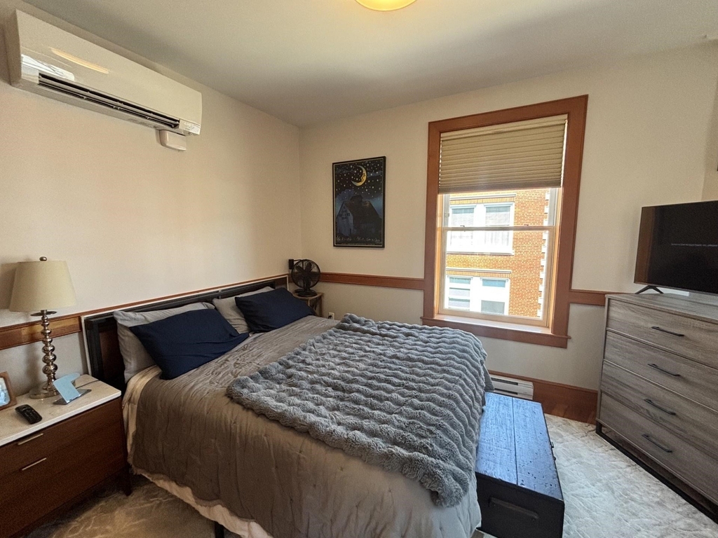 609 Main - Photo 6