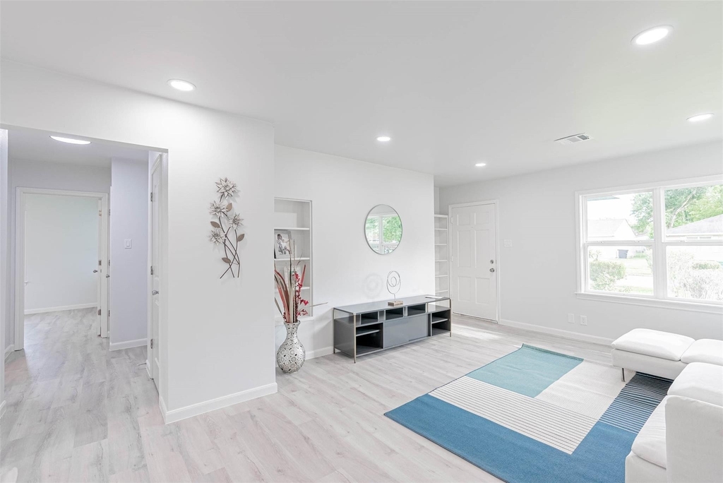 3607 Luca Street - Photo 9