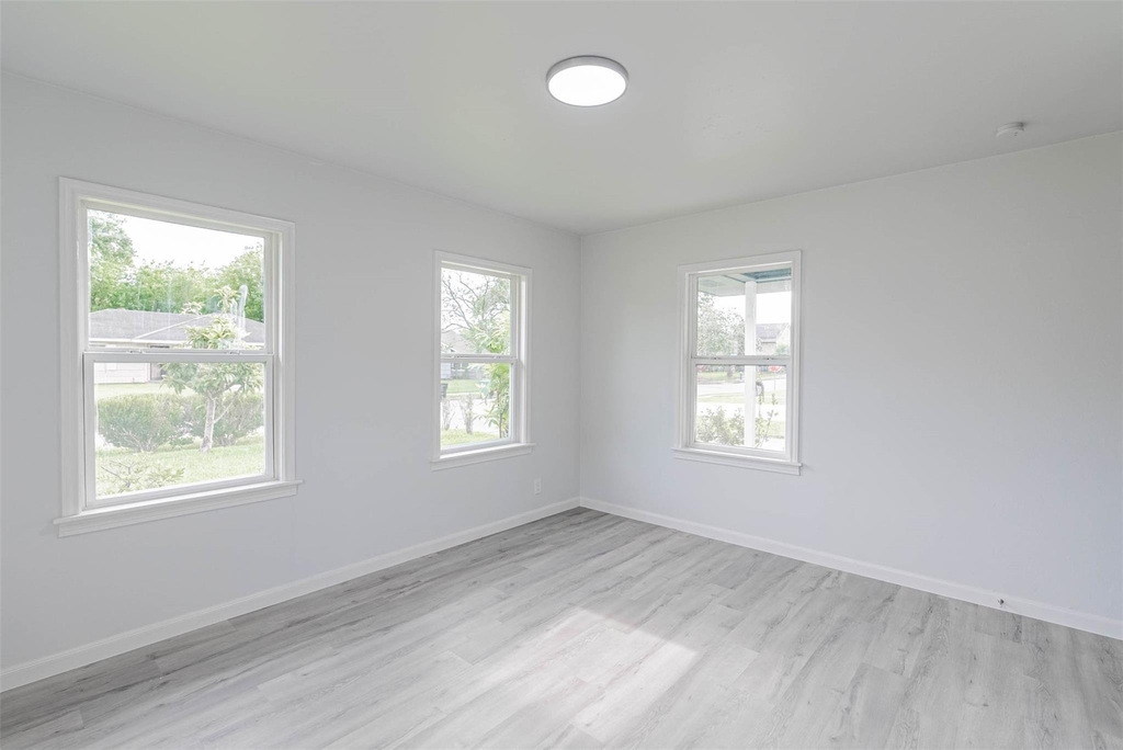 3607 Luca Street - Photo 16