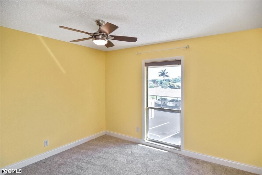 4295 Island Circle - Photo 10
