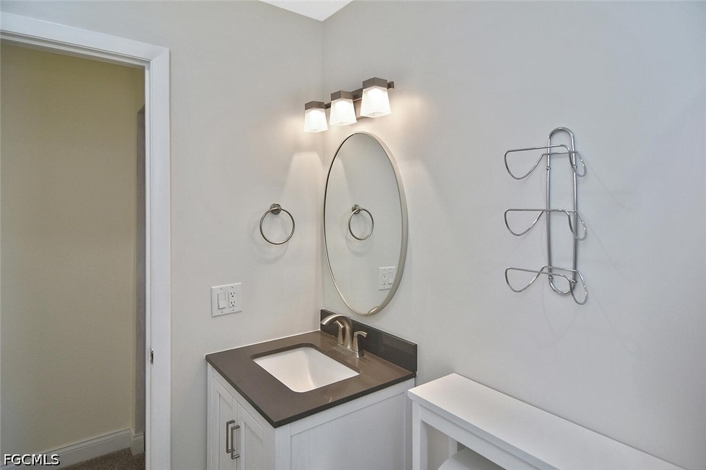 4295 Island Circle - Photo 9