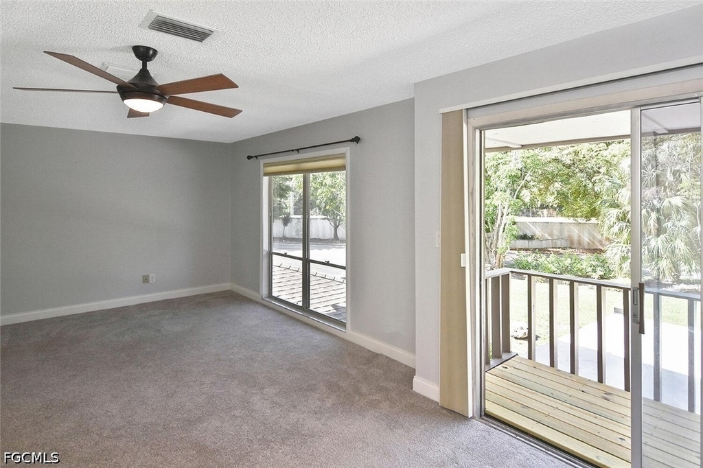 4295 Island Circle - Photo 14