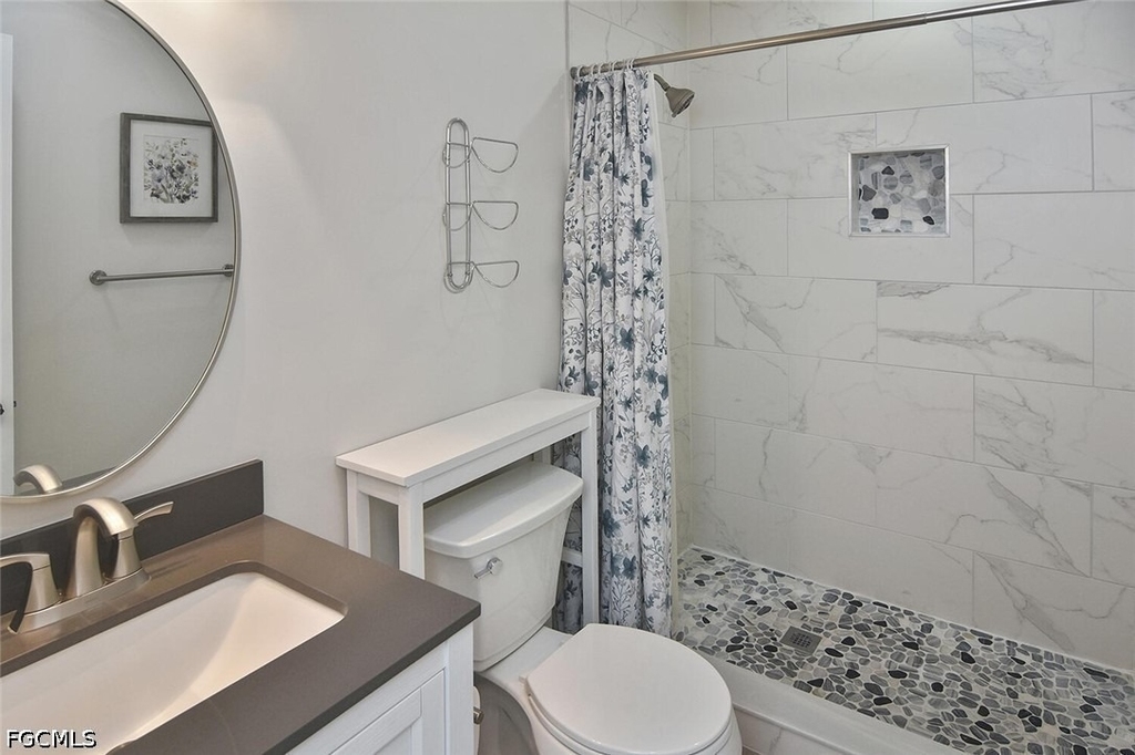 4295 Island Circle - Photo 8