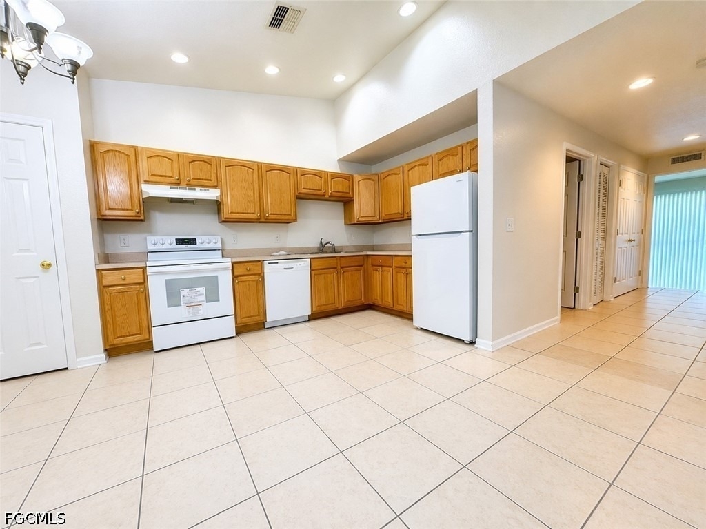4719 22nd Street Sw - Photo 2