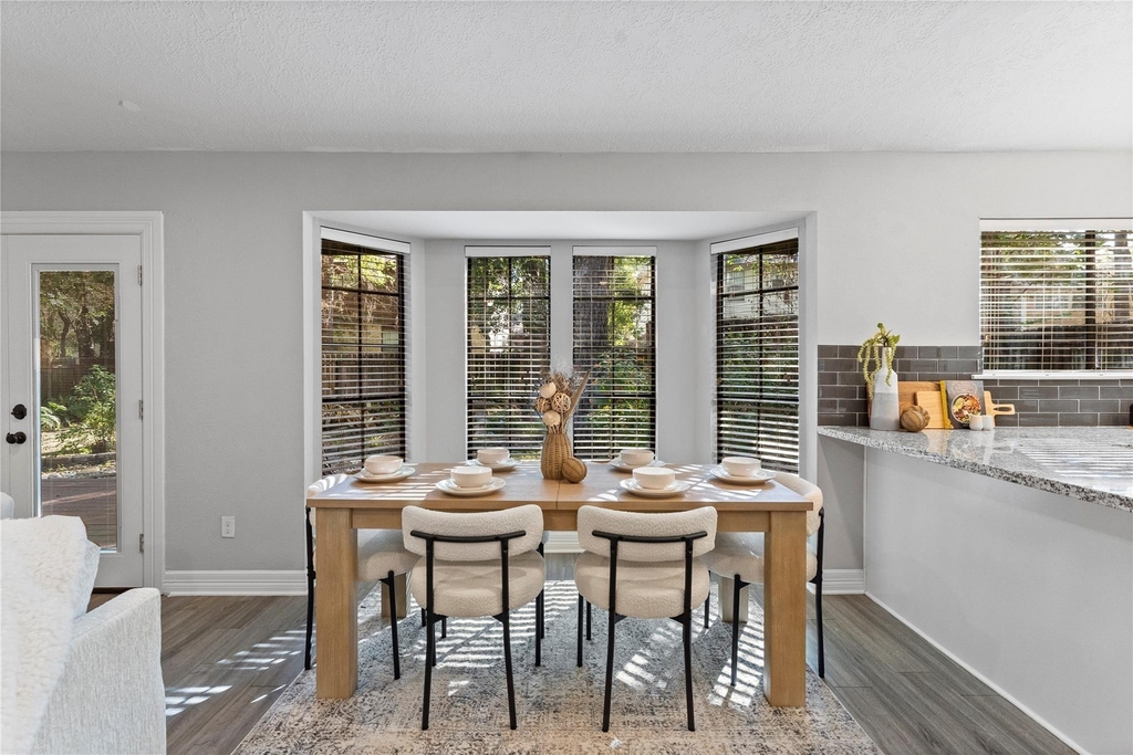 17 S Greenbud Court - Photo 3