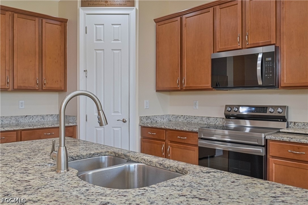 3899 Eldon Street - Photo 20
