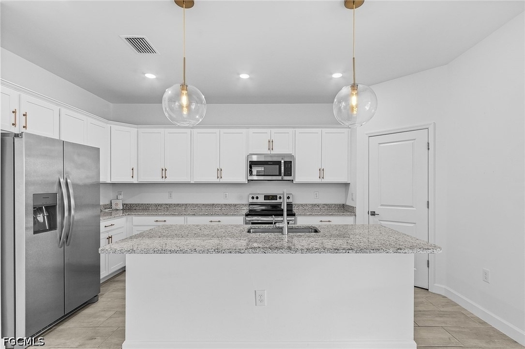 11151 Timber Creek Drive E - Photo 10