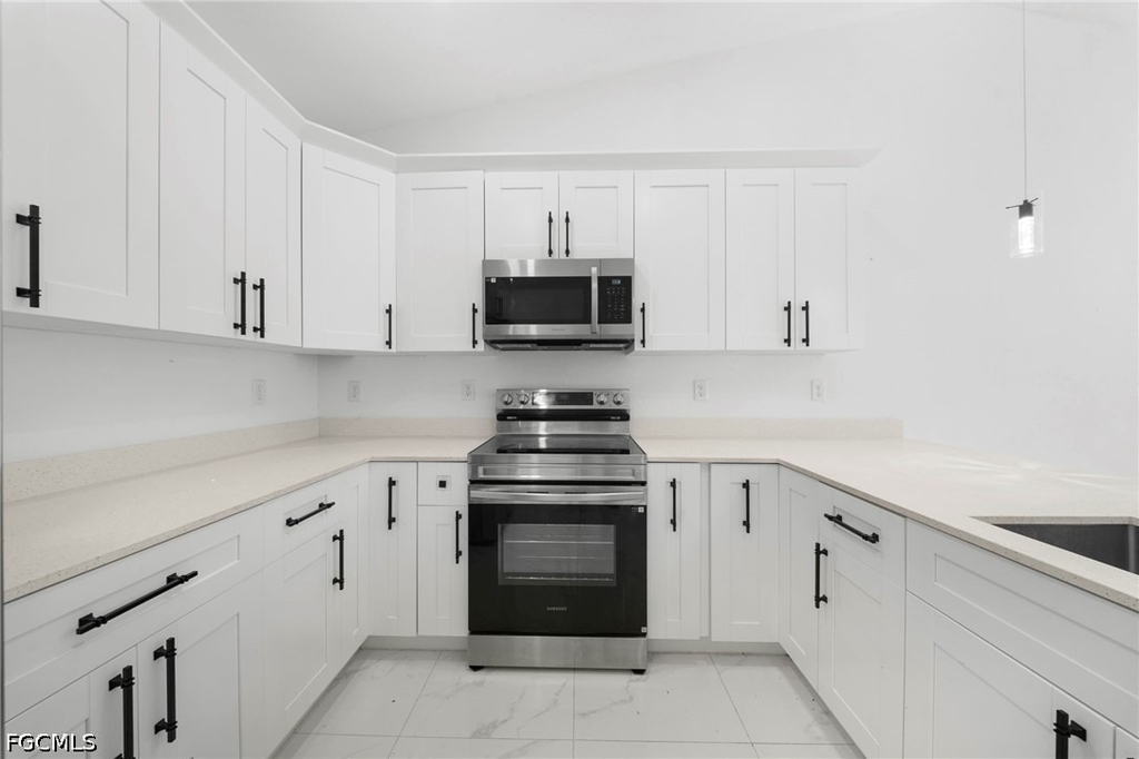 668 Chemstrand Street E - Photo 3
