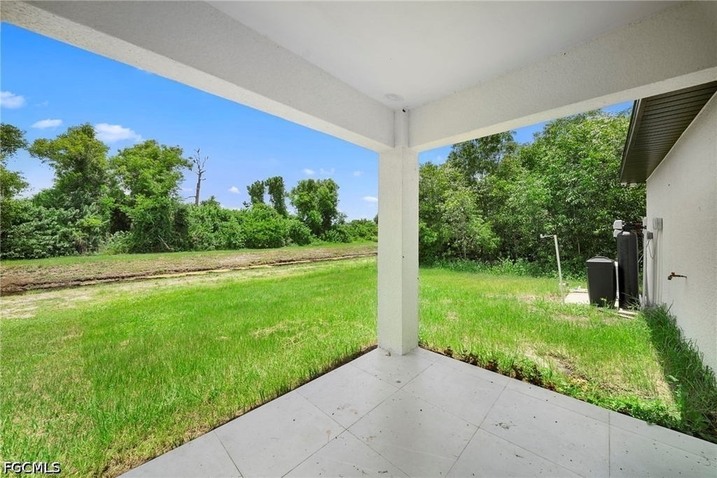 668 Chemstrand Street E - Photo 17