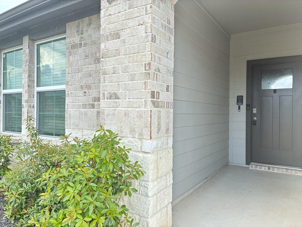 31707 Melkridge Road - Photo 1