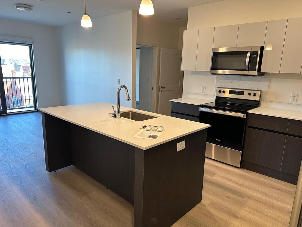 55 North Main - Photo 6
