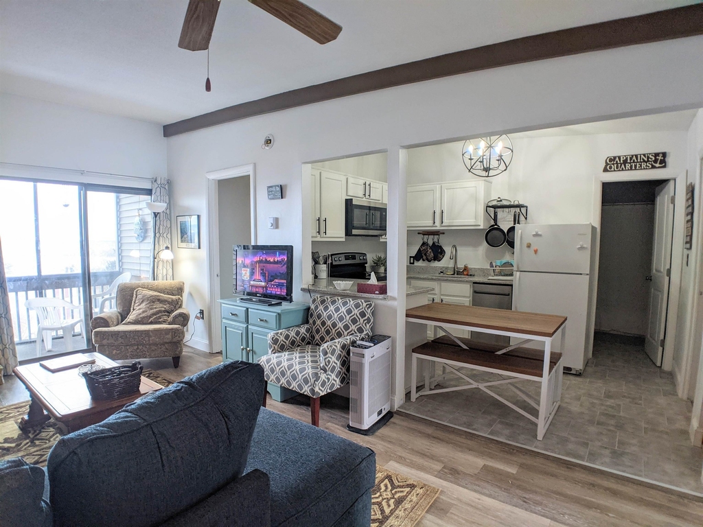 178 Treetop - Photo 1