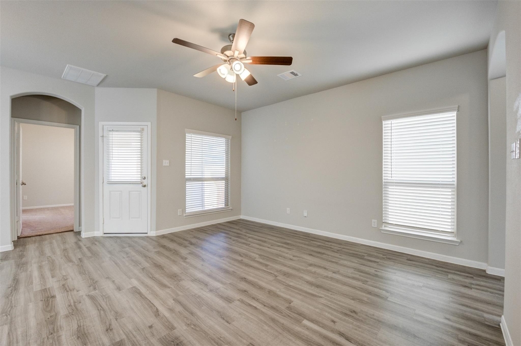 6544 Castle Loch Court - Photo 10