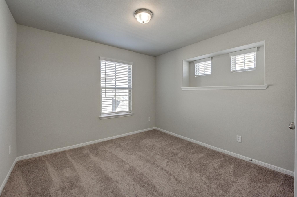 6544 Castle Loch Court - Photo 16