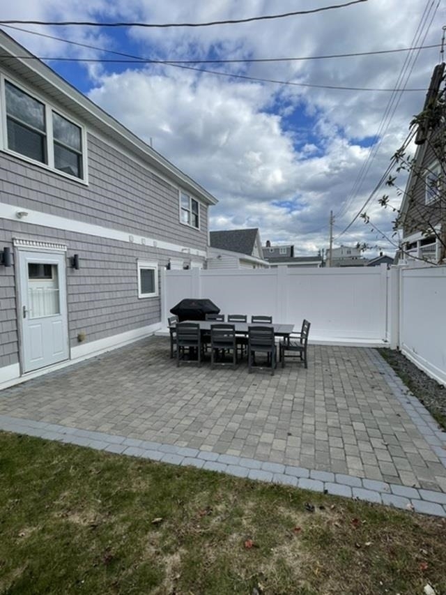 212 Bristol - Photo 22